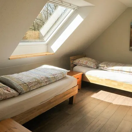 Landhaus-laessig Apartman